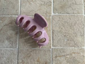 CLAW CLIP