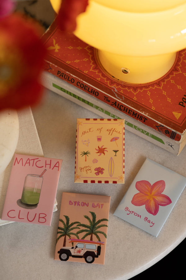 MATCHA CLUB MAGNET