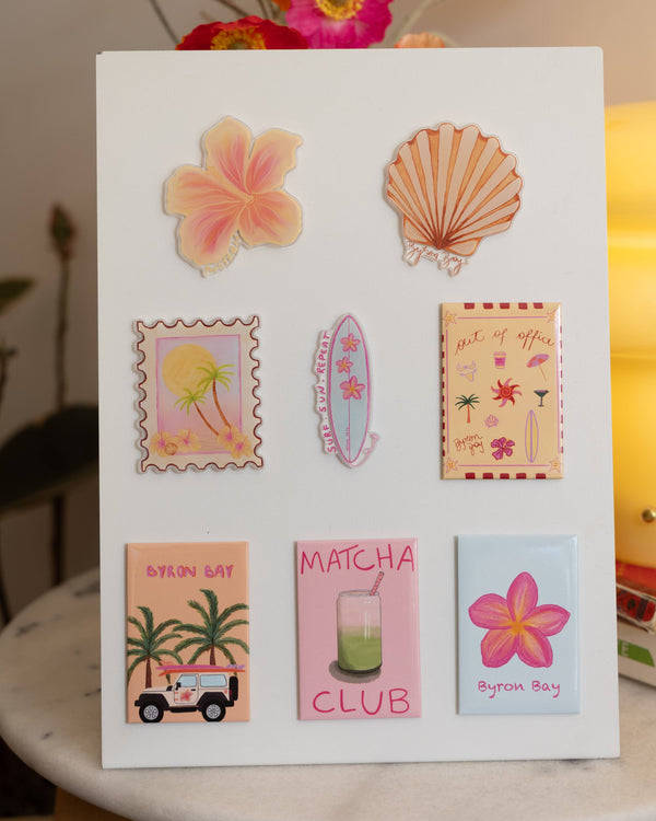 SHELL MAGNET