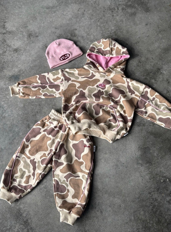 NOMAD TRACKIES