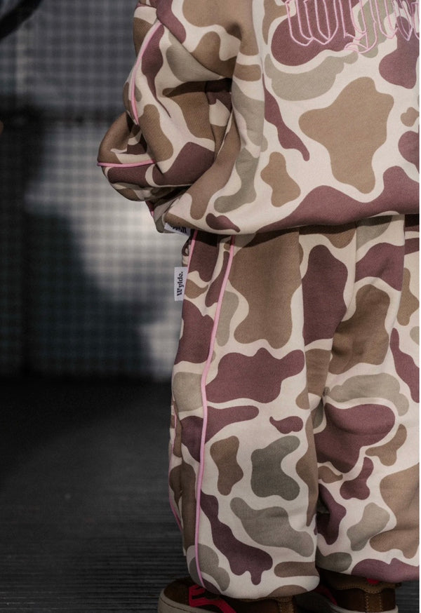 NOMAD TRACKIES