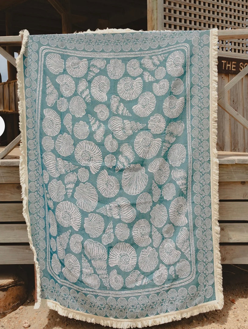 SEASHELL | TURQUOISE