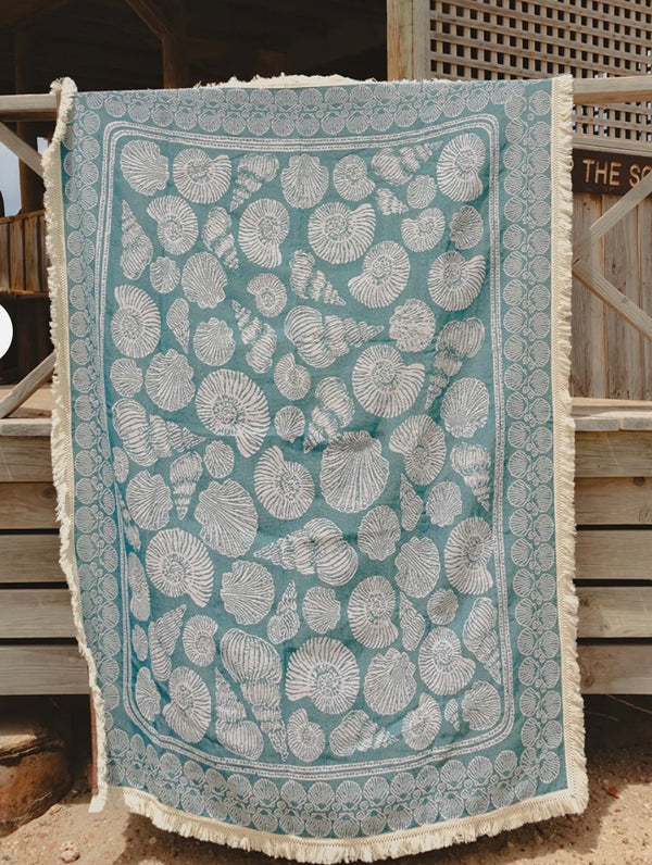 SEASHELL | TURQUOISE