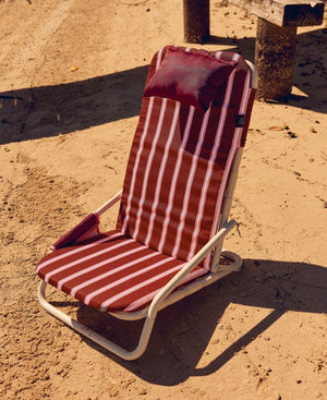KEEPSAKES LUXE BEACH LOUNGER