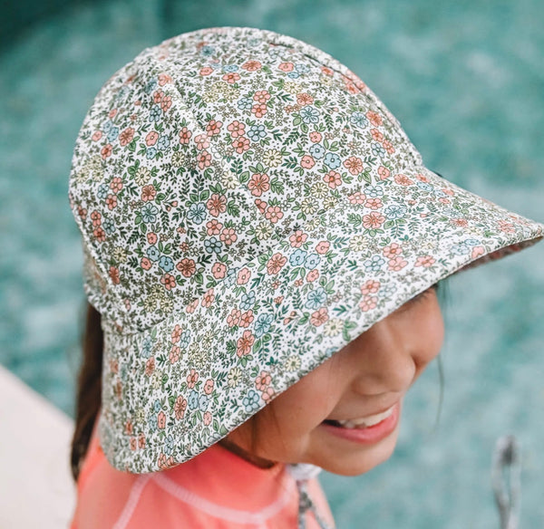 PONYTAIL BUCKET HAT I OLIVIA