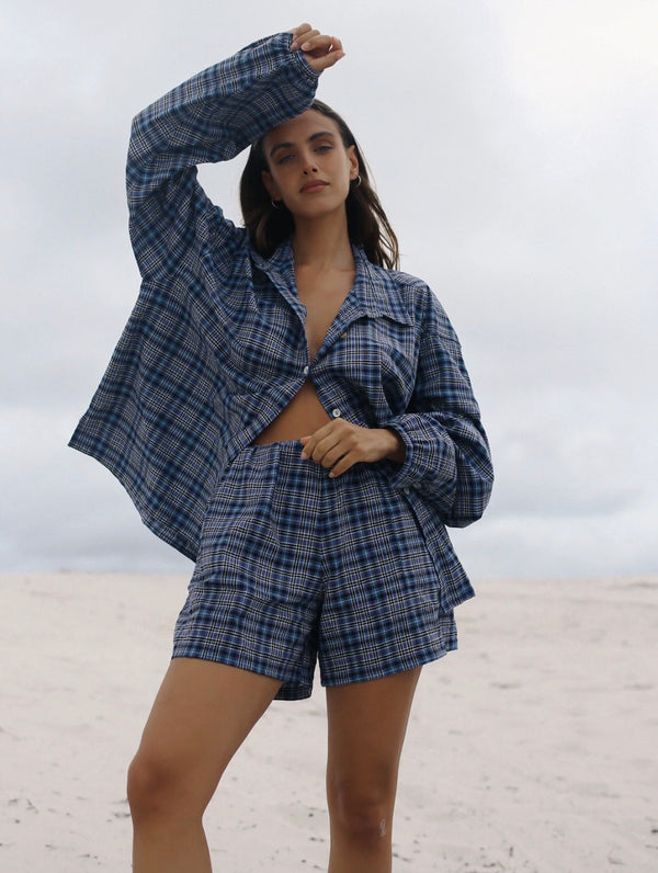 AVA SHORT | NAVY PLAID