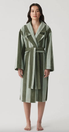 PEPPERMINT ROBE