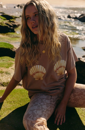 SHELBY TEE | MOCHA