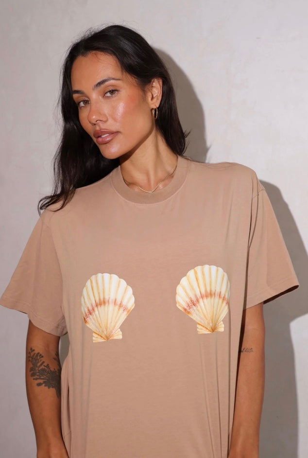 SHELBY TEE | MOCHA