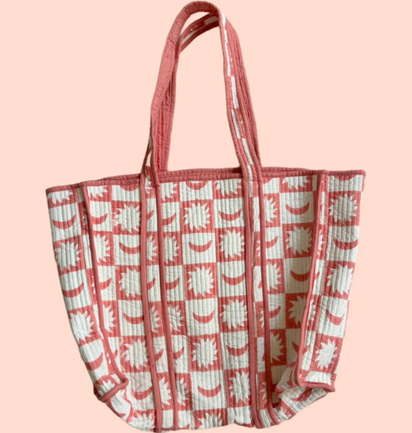 THE WEEKENDER TOTE | SUNTIME CORAL