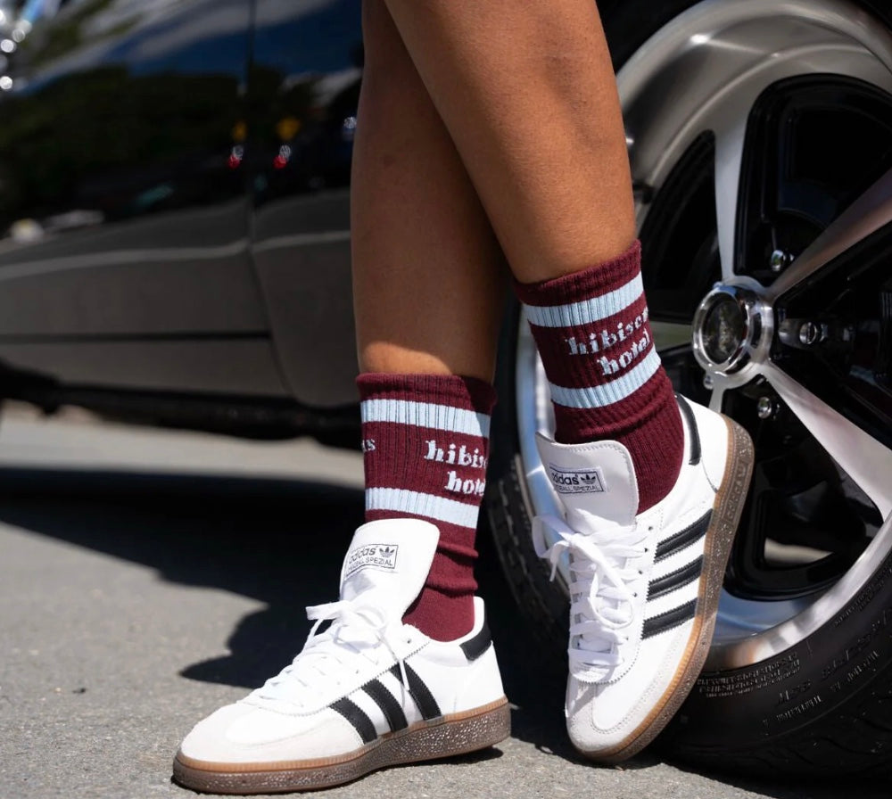 THE LAYOVER SOCK - BURGUNDY