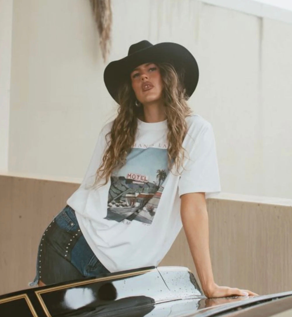 NO VACANCY CREW TEE - Far Mer