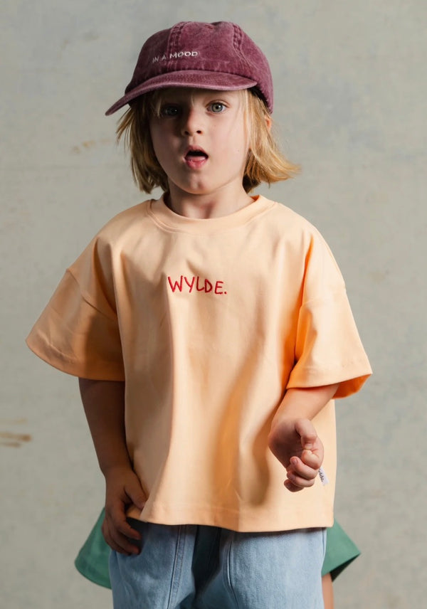 FEEL THE MAGIC TEE