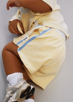 LEMON SKY SHORT