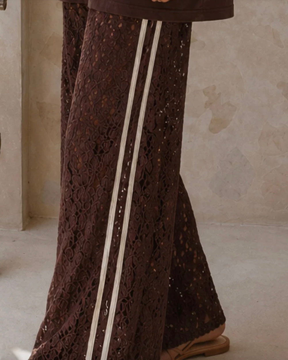 SIDEWALK LACE PANT | BROWN