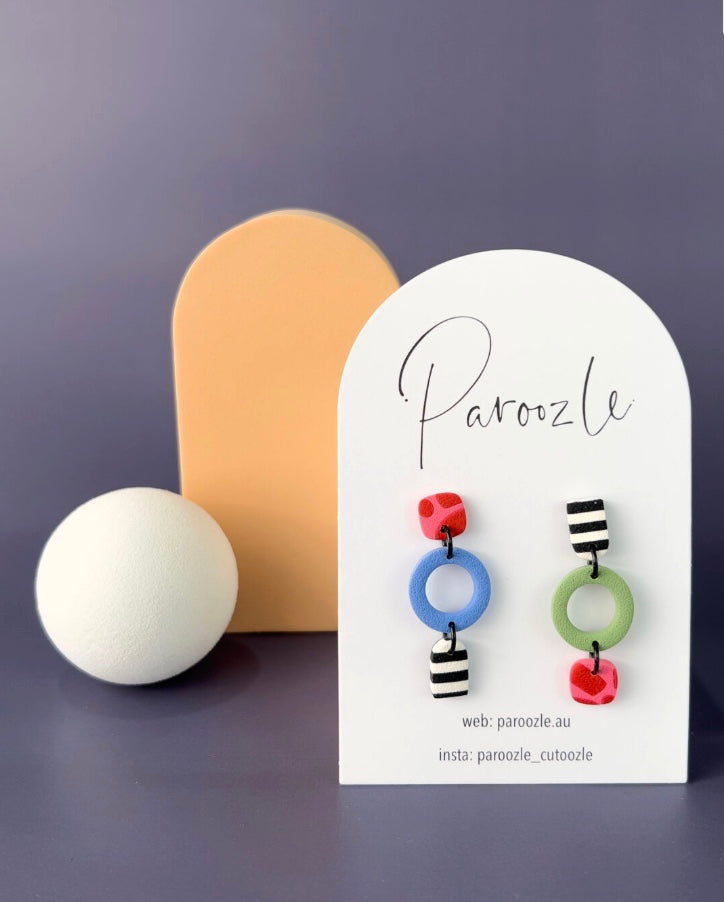 STRIPES AND CIRCLES - Paroozle