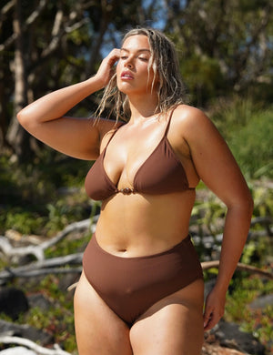 STRING TRIANGLE TOP | CHOC