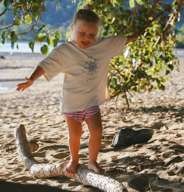 SEA SHELLS TEE