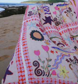 WONDERLAND WRAP