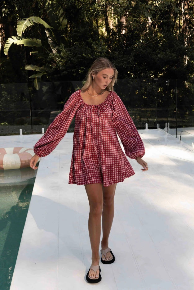 EFFY DRESS | MERLOT