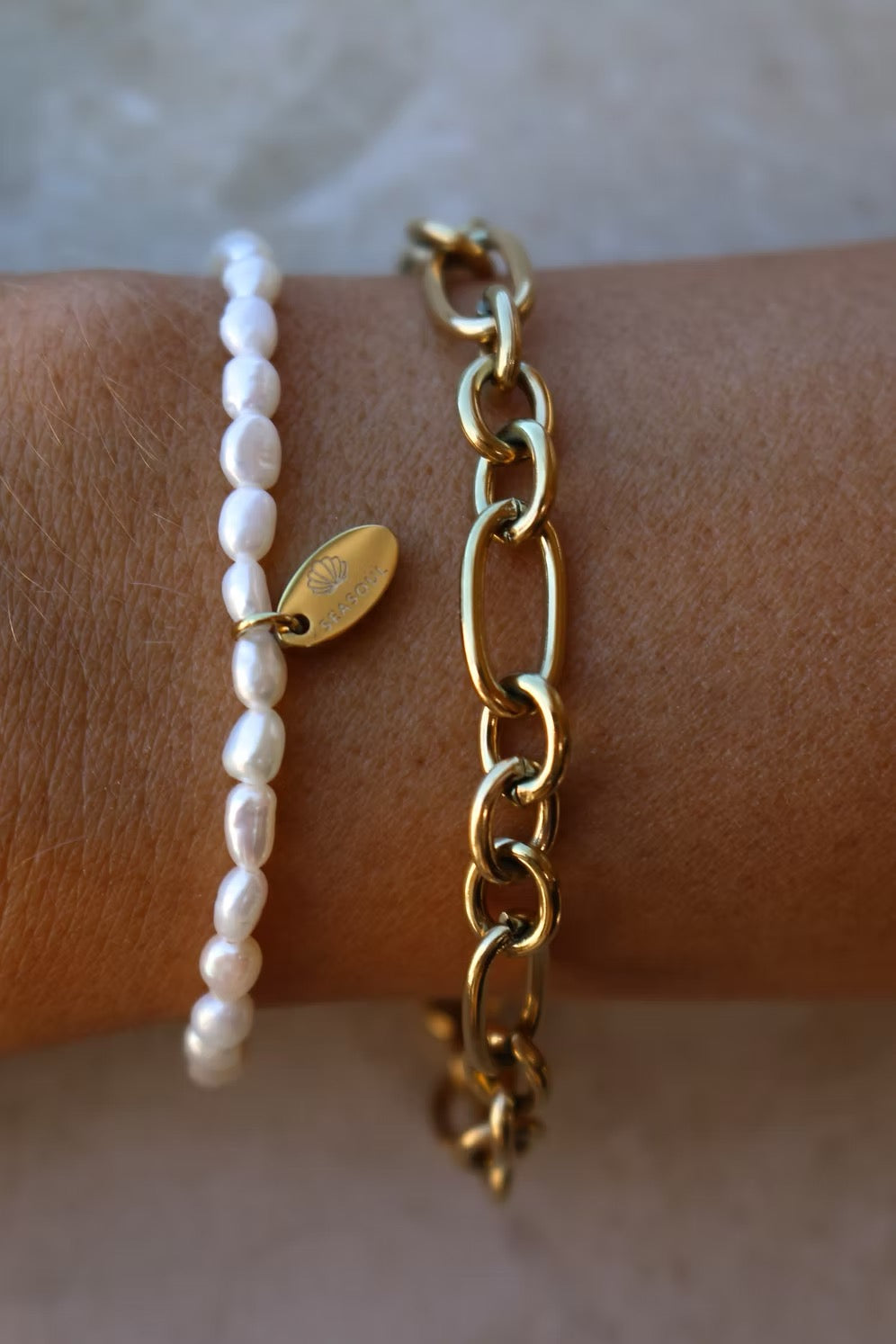 FRESHWATER PEARL BRACELET