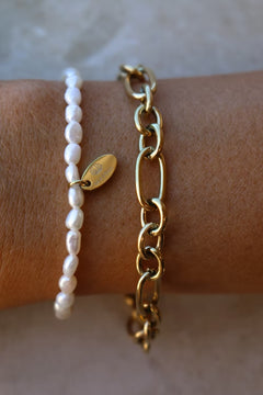 FRESHWATER PEARL BRACELET