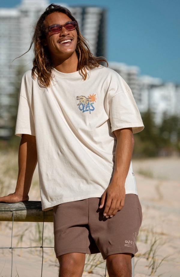 DEADLY DOWNUNDER BOX TEE