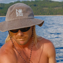 FISHING CLUB BUCKET HAT