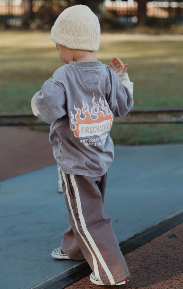 RED SANDS MINI PANTS