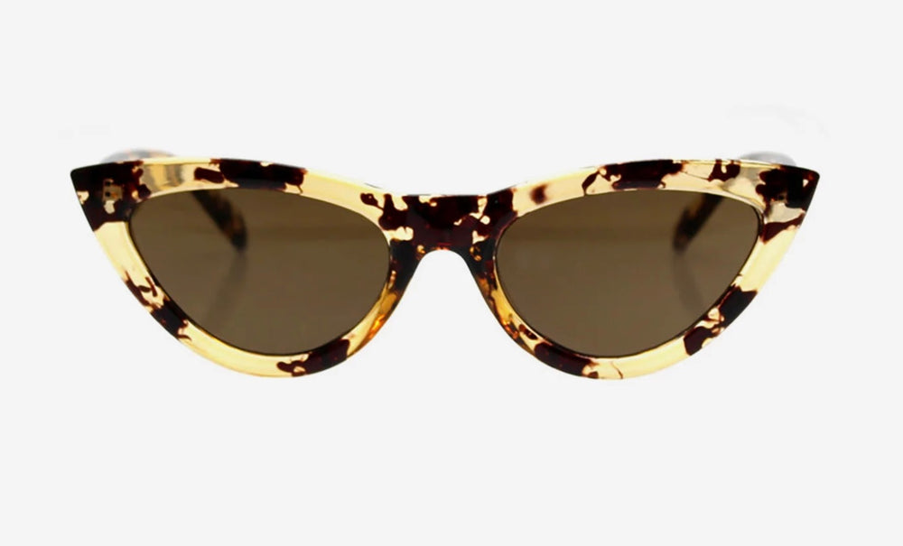 KISS KISS | HONEY TURTLE