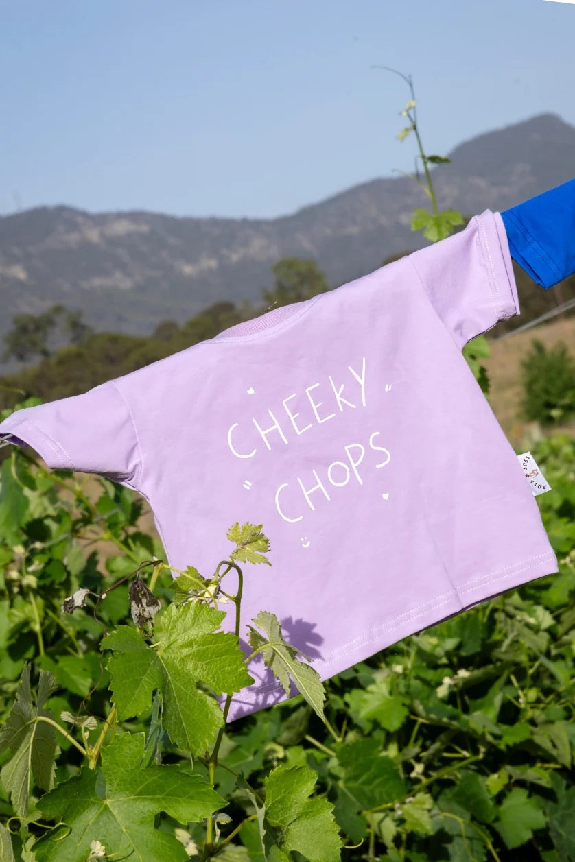 CHEEKY CHOPS TEE I LAVENDER
