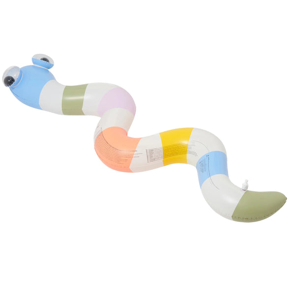 INFLATABLE SNAKE SPRINKLER I INTO THE WILD