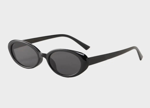CLEO | BLACK