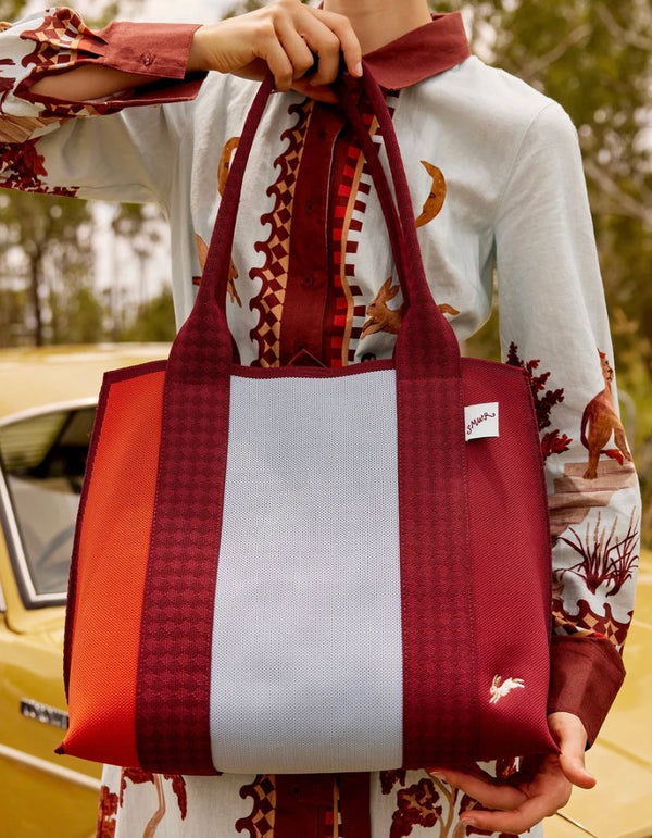 KNITTED TOTE BAG | ROYAL MATCH