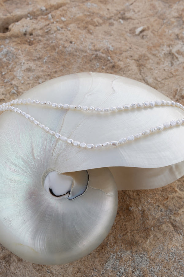 FRESHWATER PEARL NECKLACE