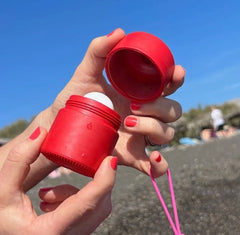 THE REFILLABLE ROLL-ON APPLICATOR | 50ML