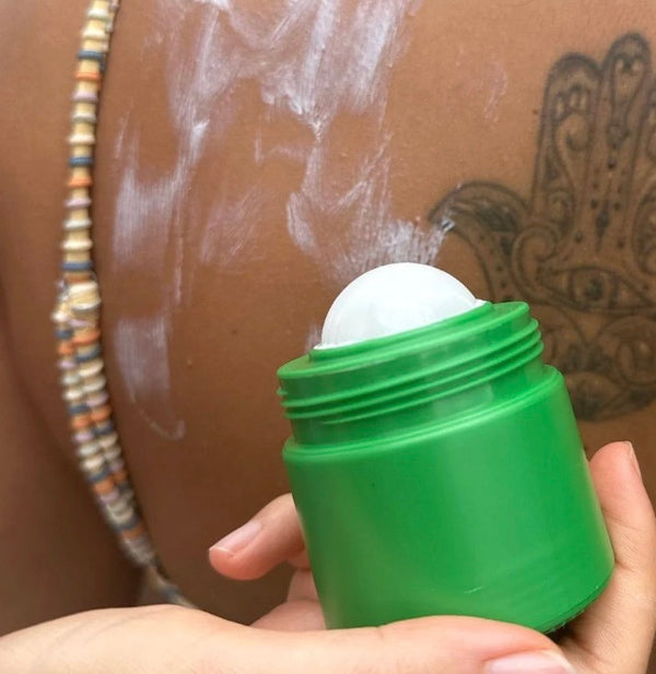 THE REFILLABLE ROLL-ON APPLICATOR | 50ML