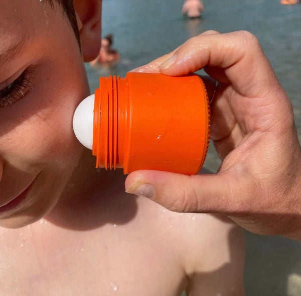 THE REFILLABLE ROLL-ON APPLICATOR | 50ML